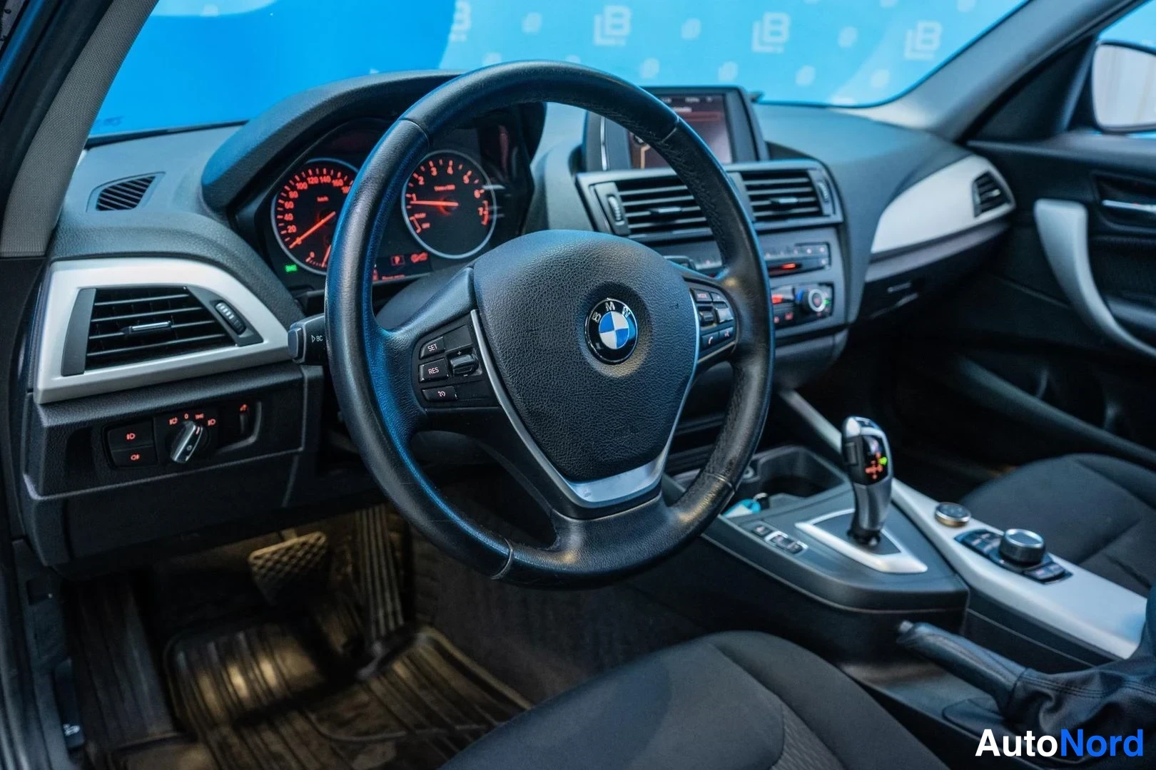 Black BMW 116i 2013, cockpit, photo 7