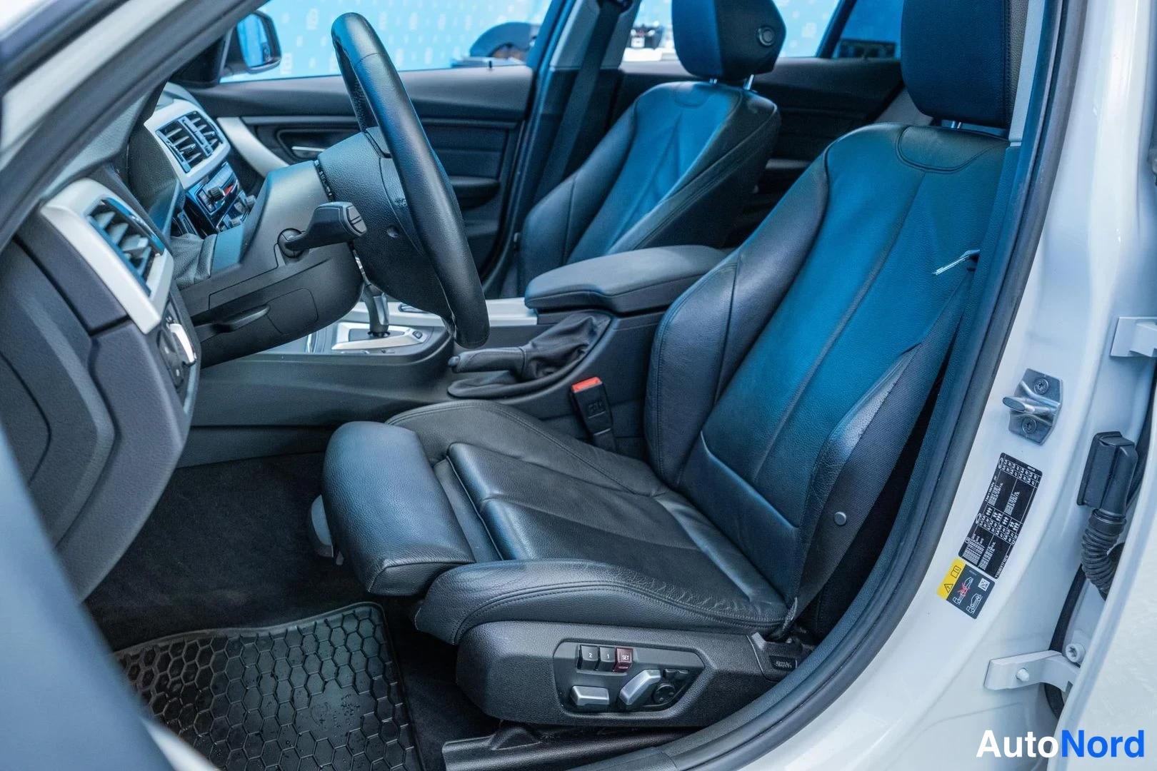 White BMW 330e 2017, front seats, photo 11