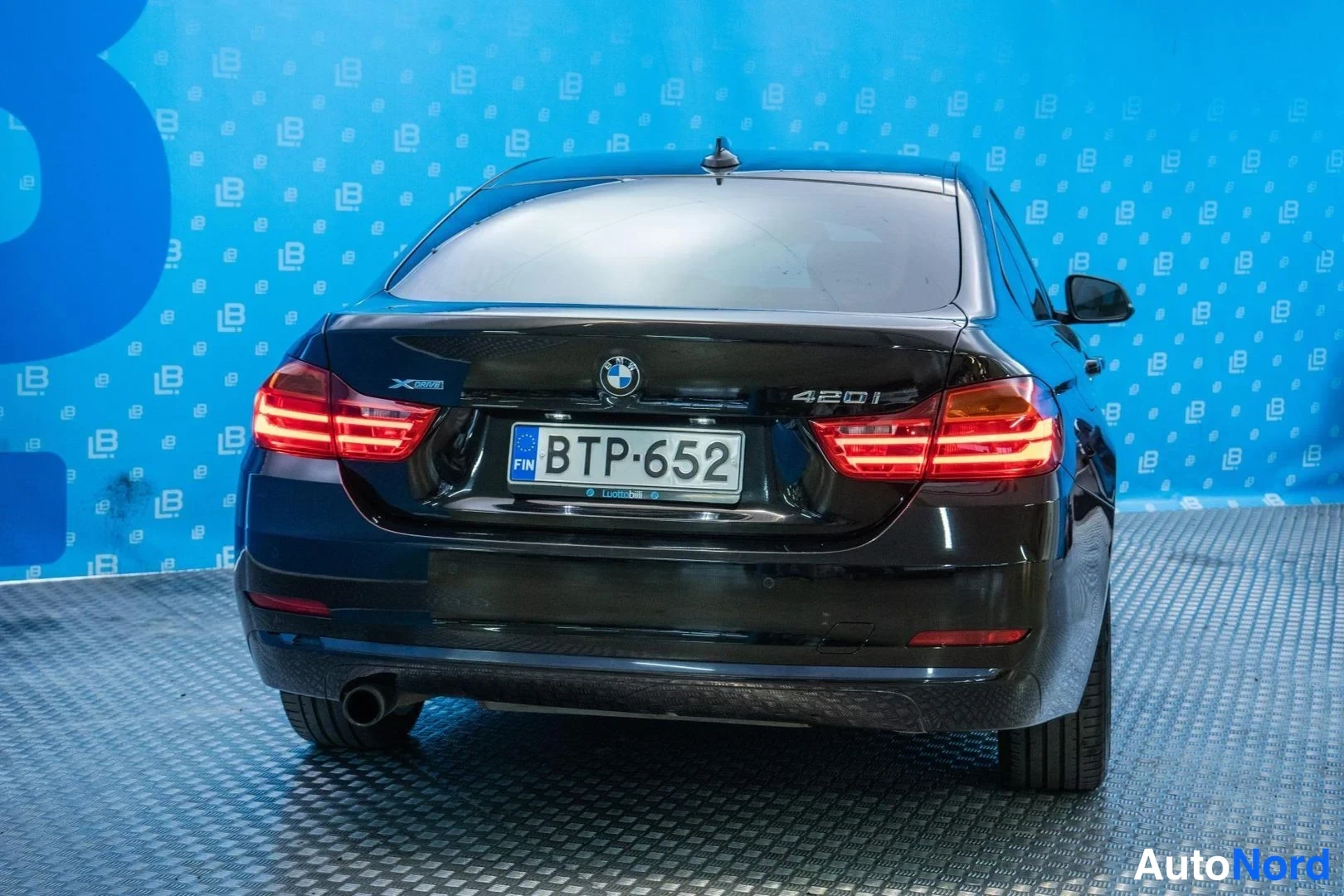 Black BMW 420i xDrive 2016, rear, photo 6