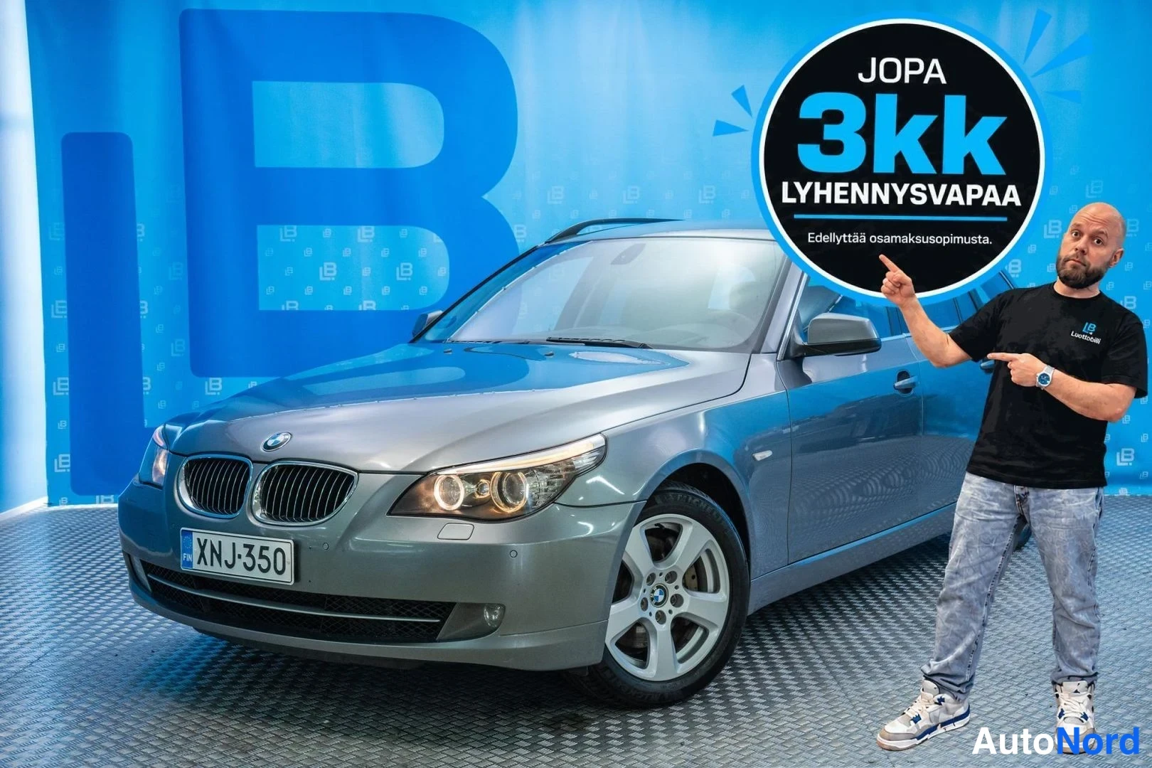 Grey BMW 525d xDrive 2010, front three-quarter, nose to the left, photo 2
