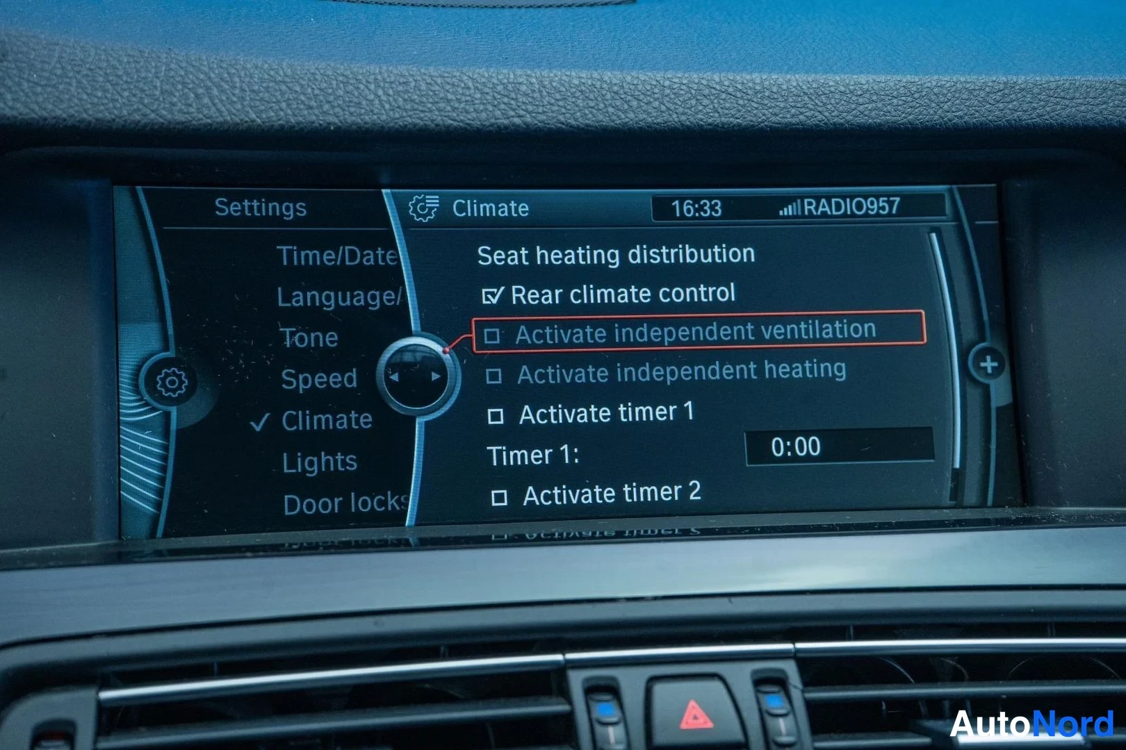 Grey BMW M550d xDrive 2012, detail, photo 22