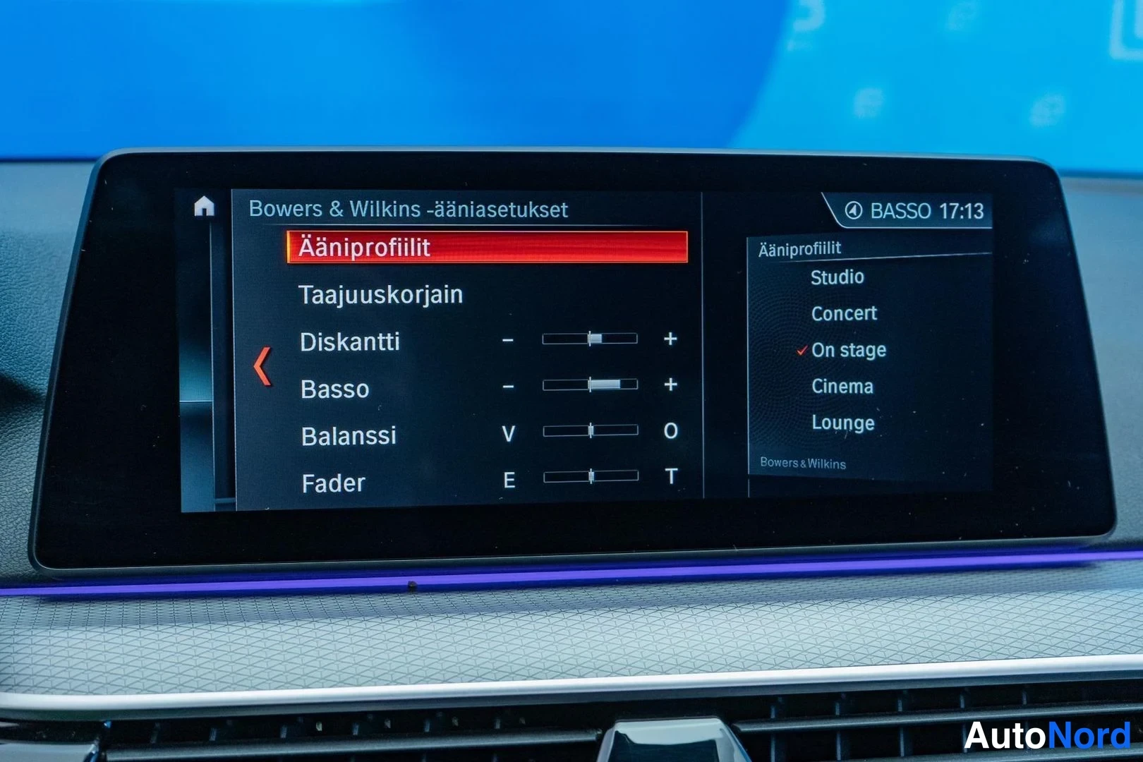 Black BMW M550d xDrive 2019, detail, photo 18