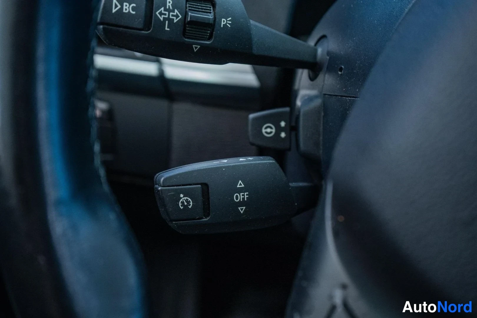 Black BMW X5 xDrive48i 2009, detail, photo 18