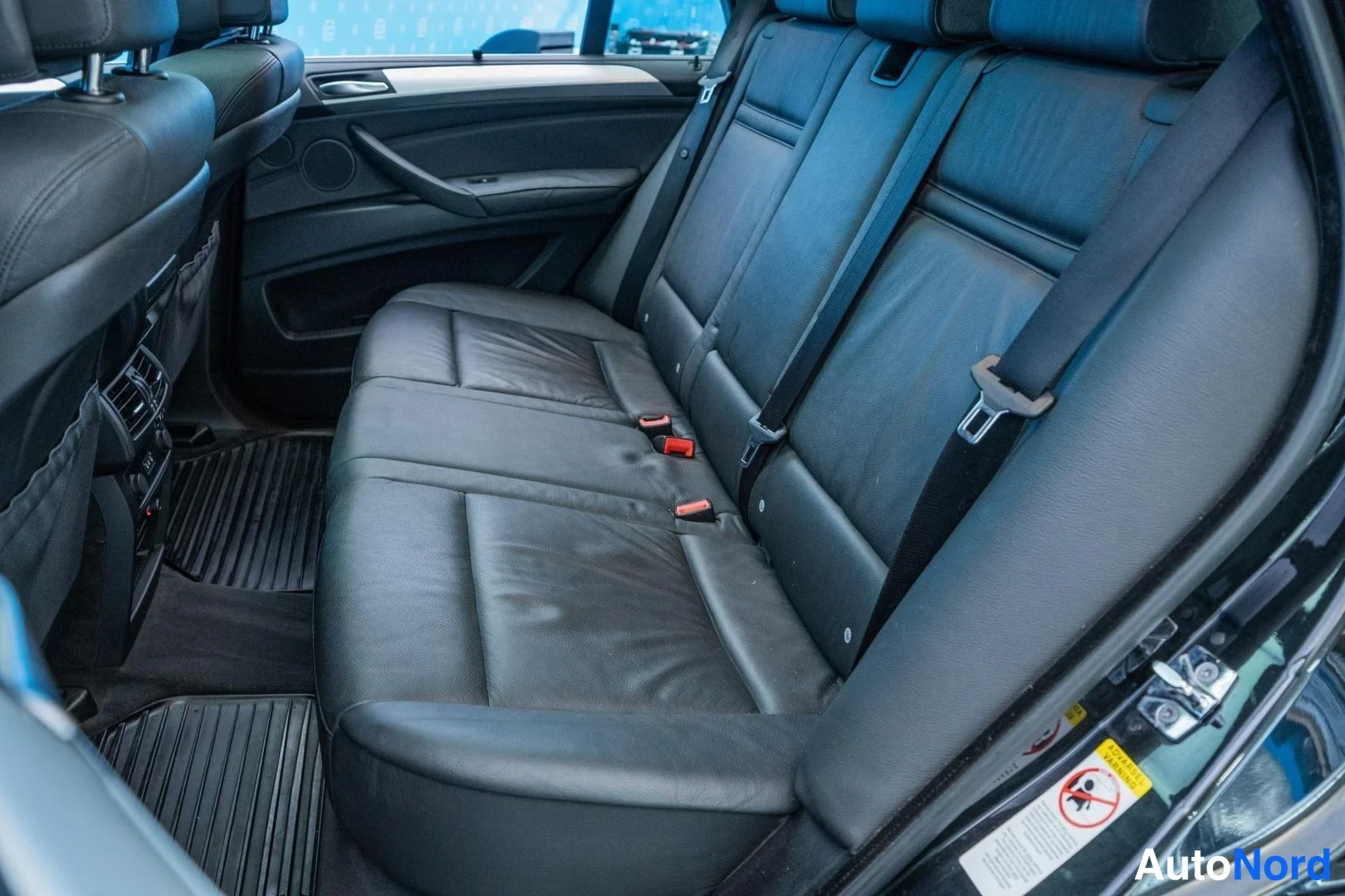 Black BMW X5 xDrive48i 2009, rear seats, photo 13