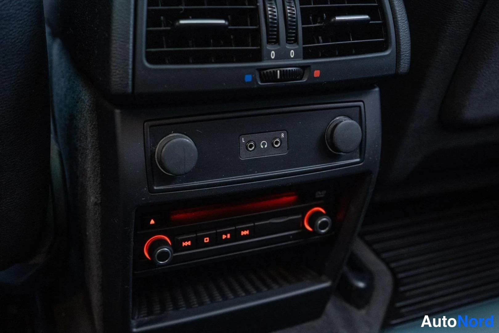 Black BMW X5 xDrive48i 2009, detail, photo 21