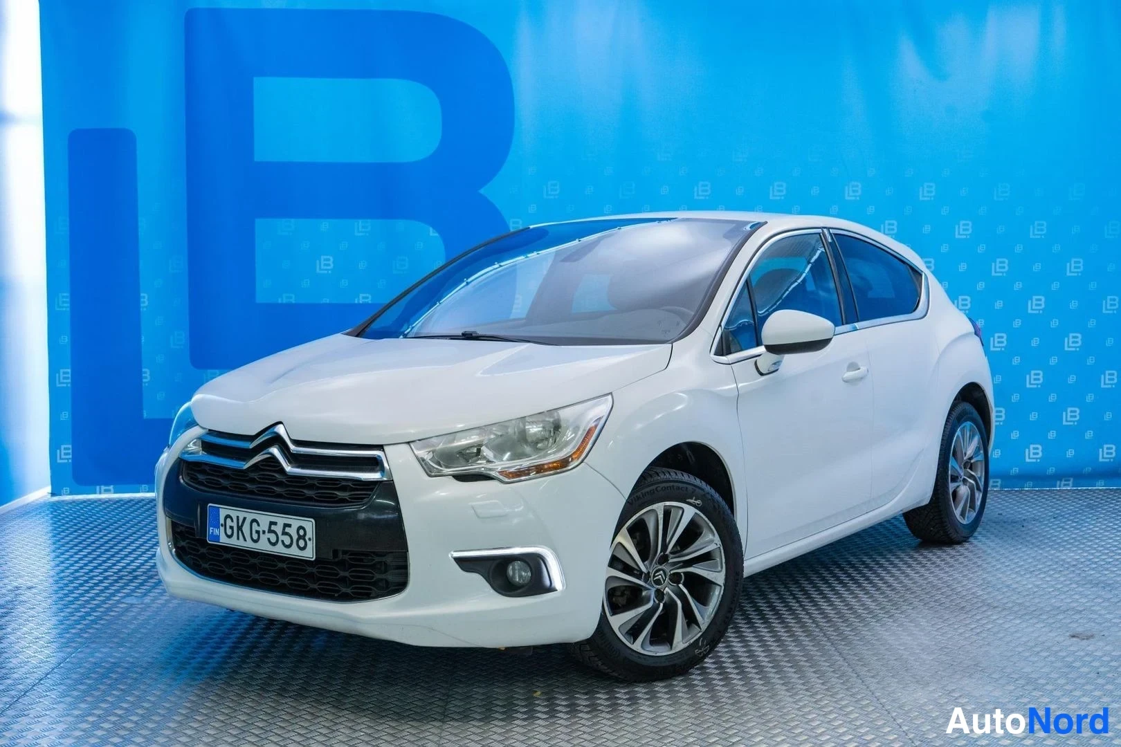 Citroën DS4 1.6 e-HDi 112 So Chic 2012