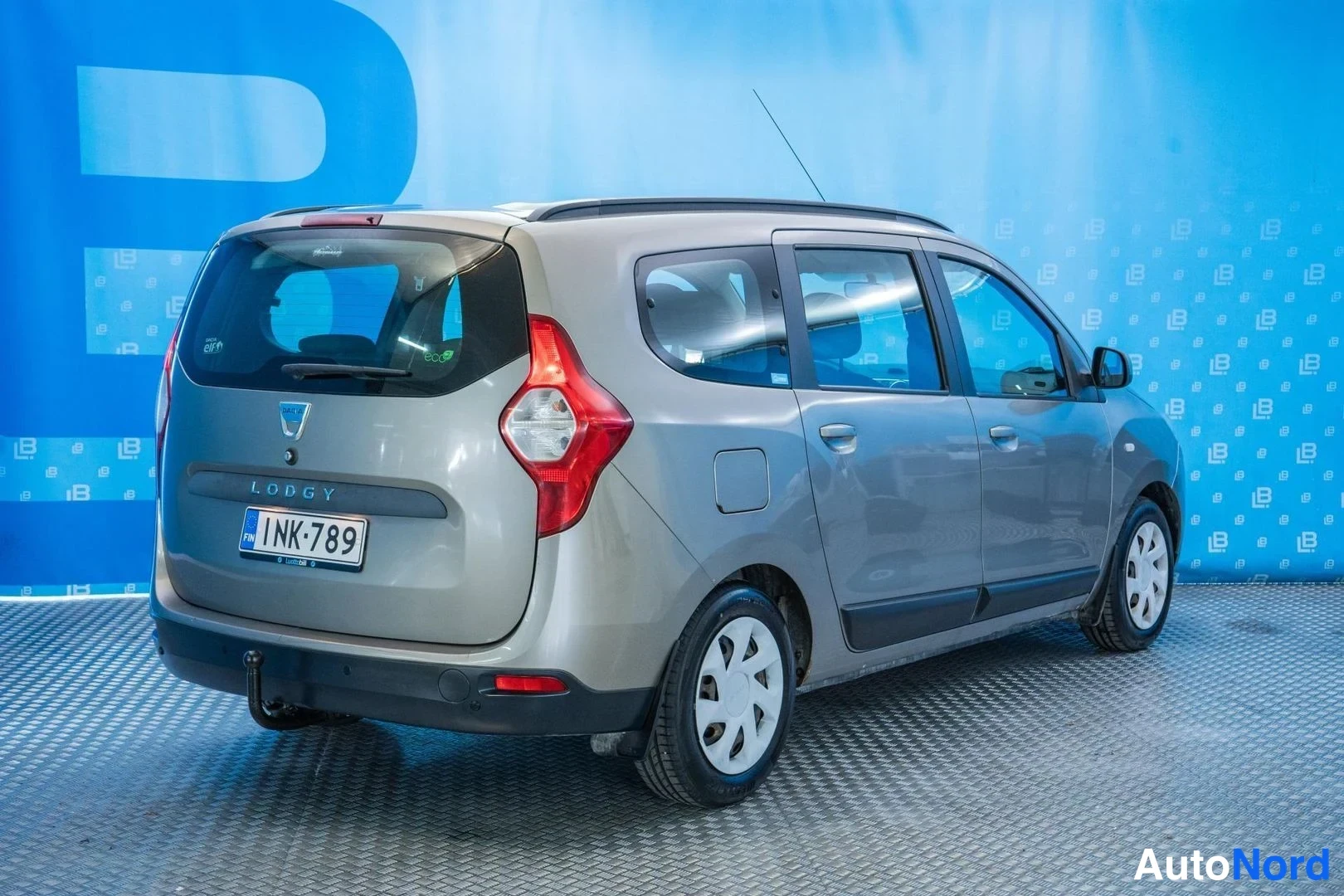 Grey Dacia Lodgy 2014, rear three-quarter, photo 5