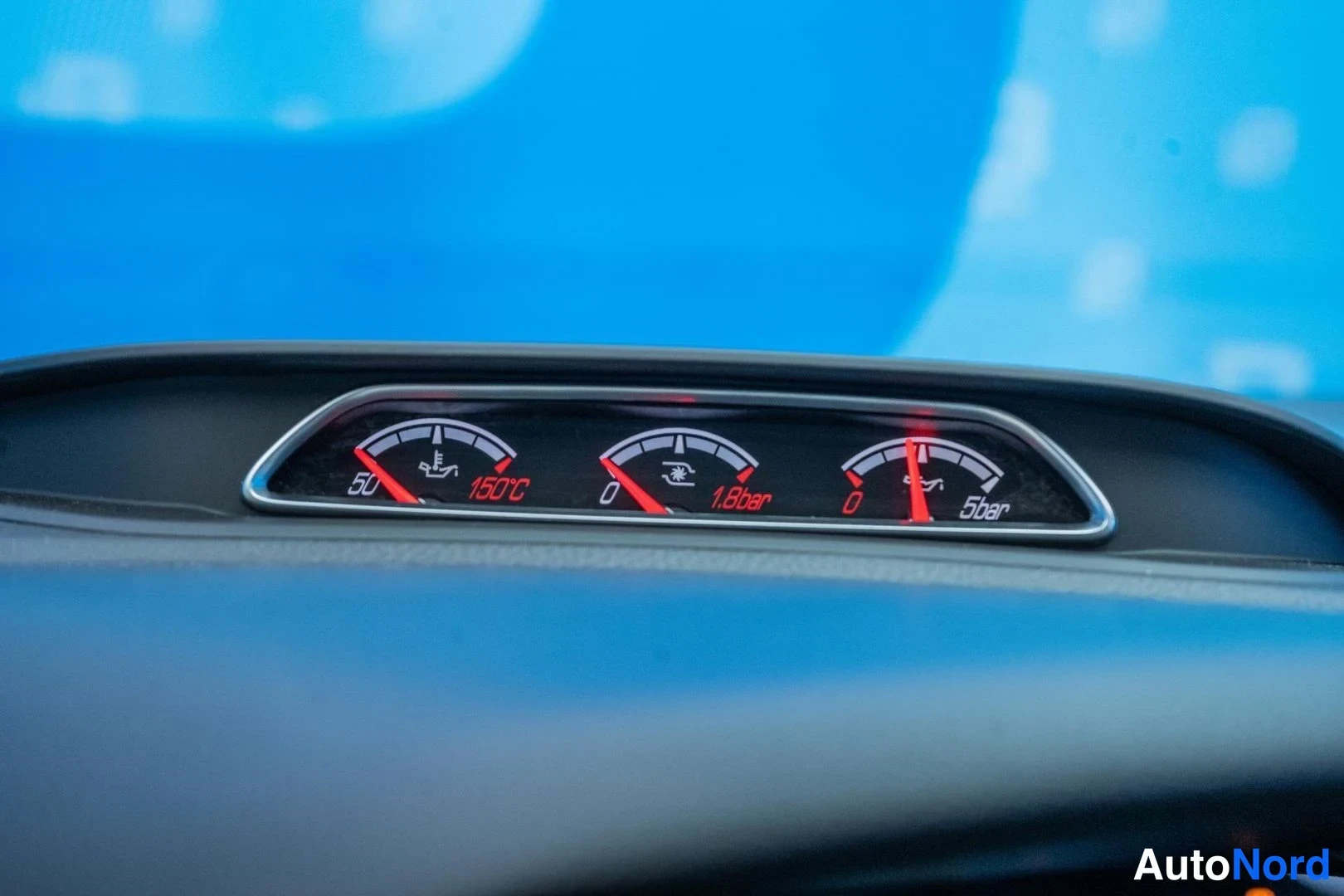 Red Ford Focus ST 2014, detail, photo 19
