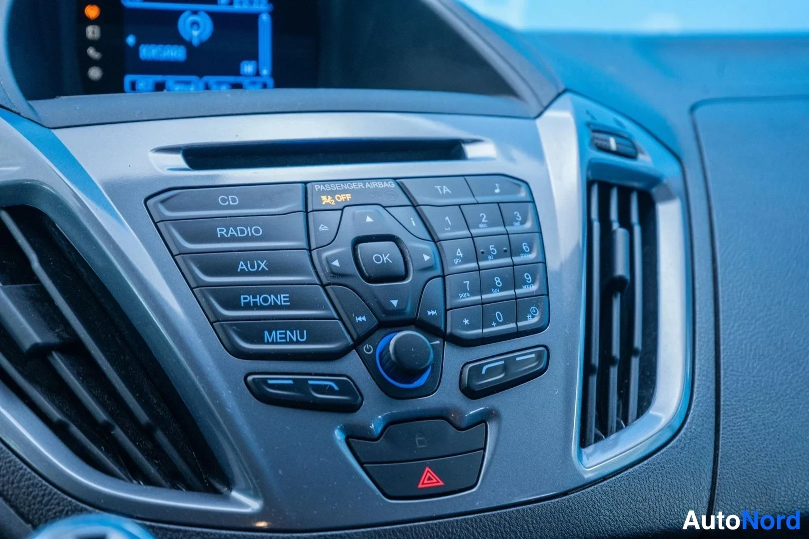 Grey Ford Tourneo Custom 2014, detail, photo 14