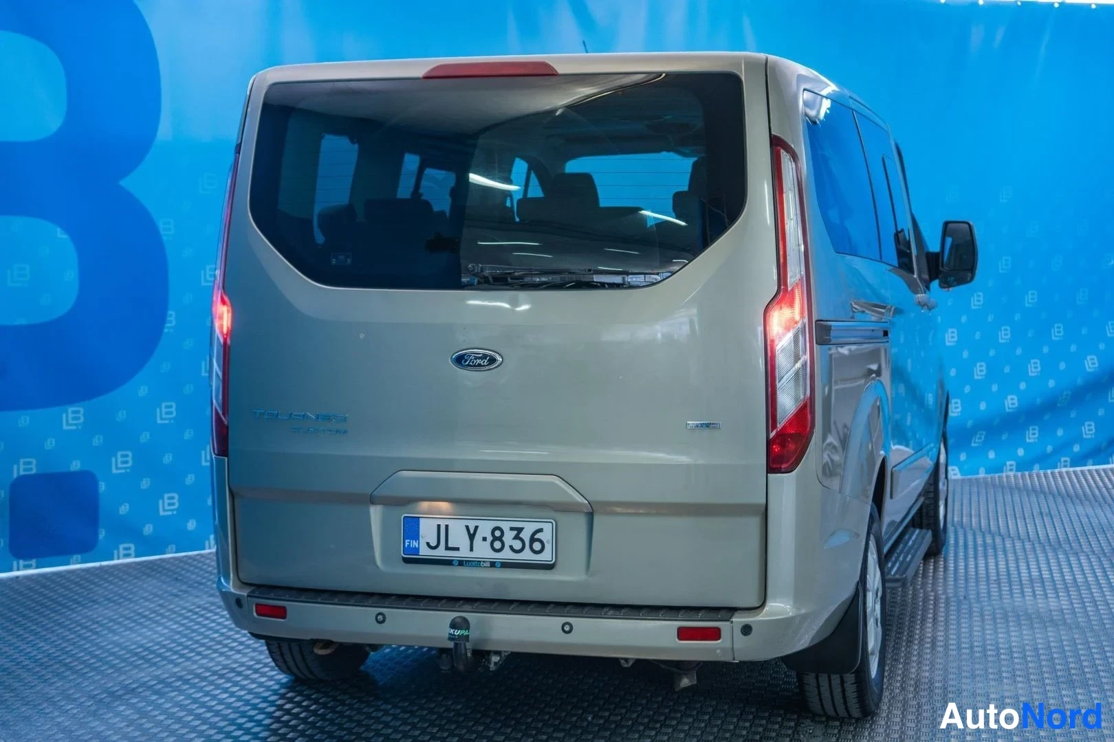 Grey Ford Tourneo Custom 2014, rear, photo 6