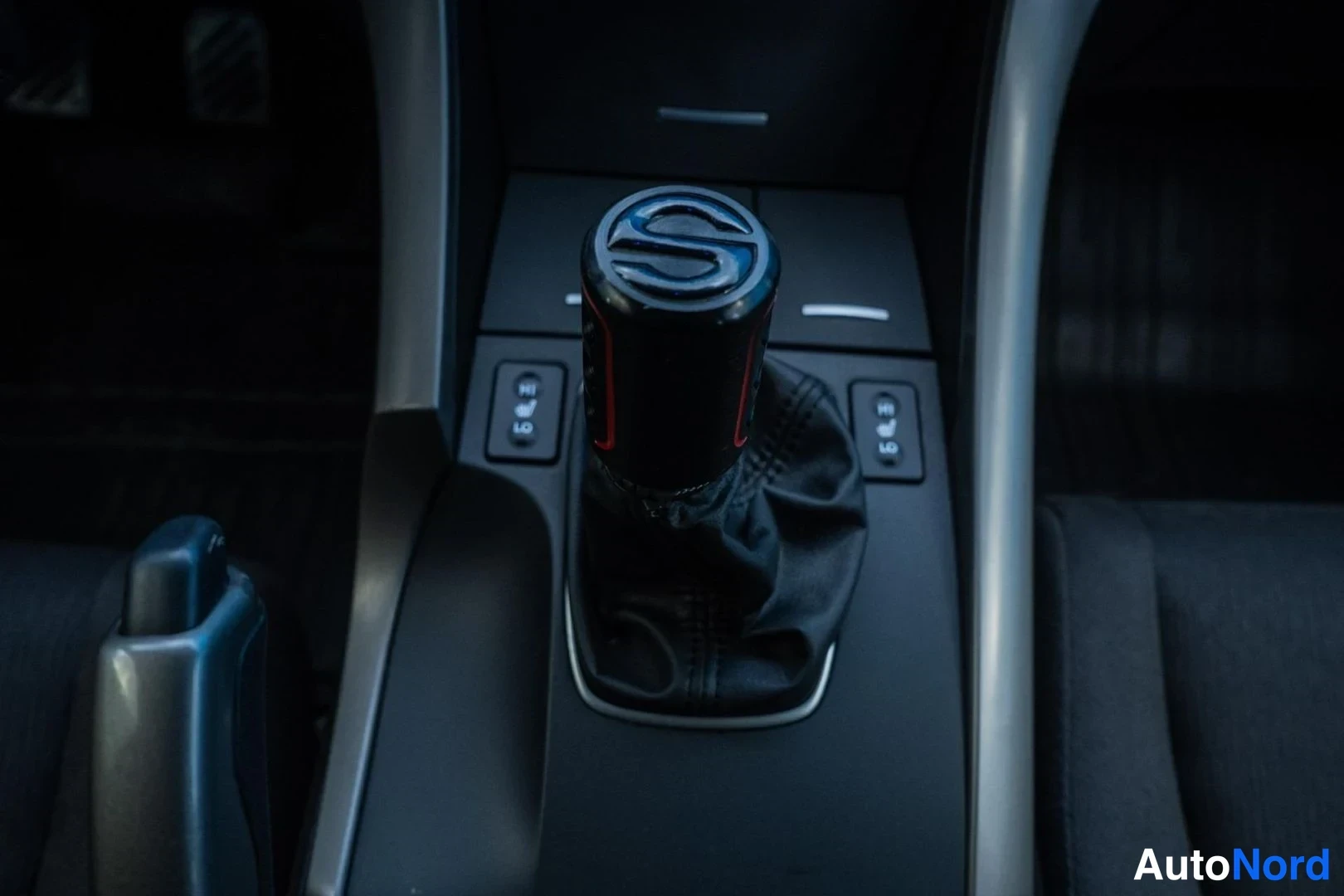 Grey Honda Accord 2011, detail, photo 16