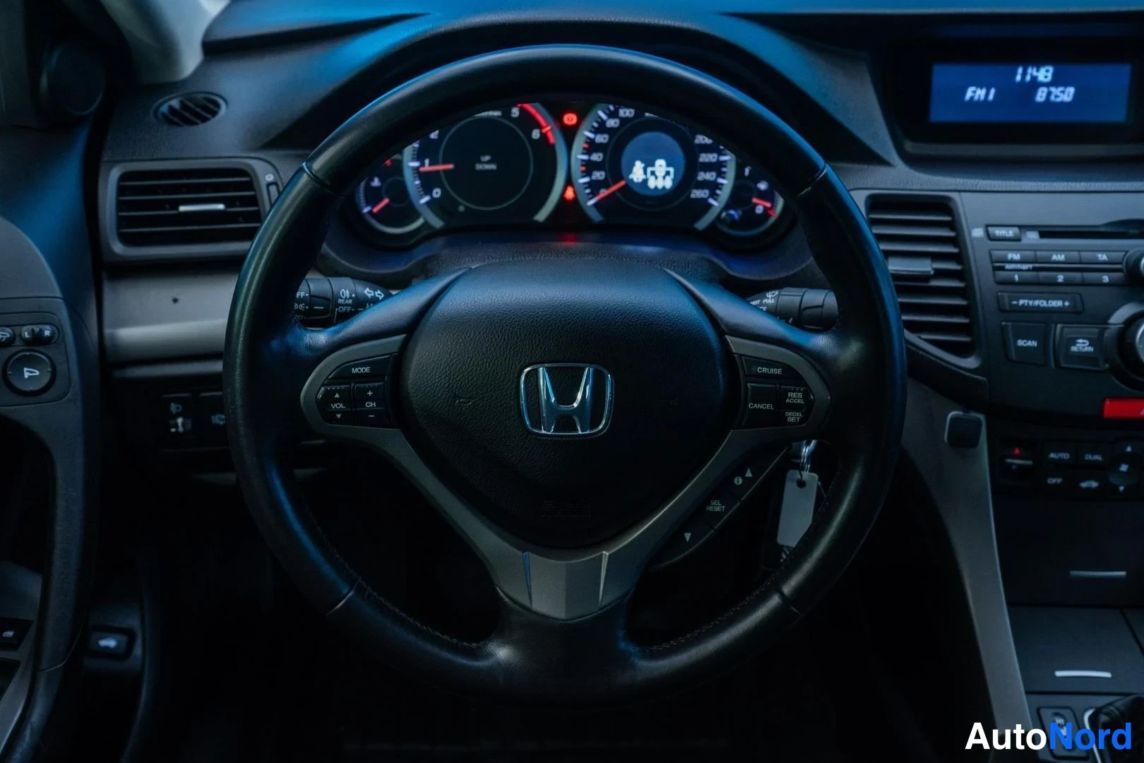 Grey Honda Accord 2011, detail, photo 12