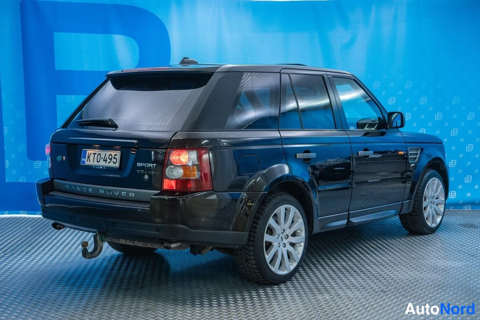 Black Land Rover Range Rover Sport 2008, rear three-quarter, photo 6