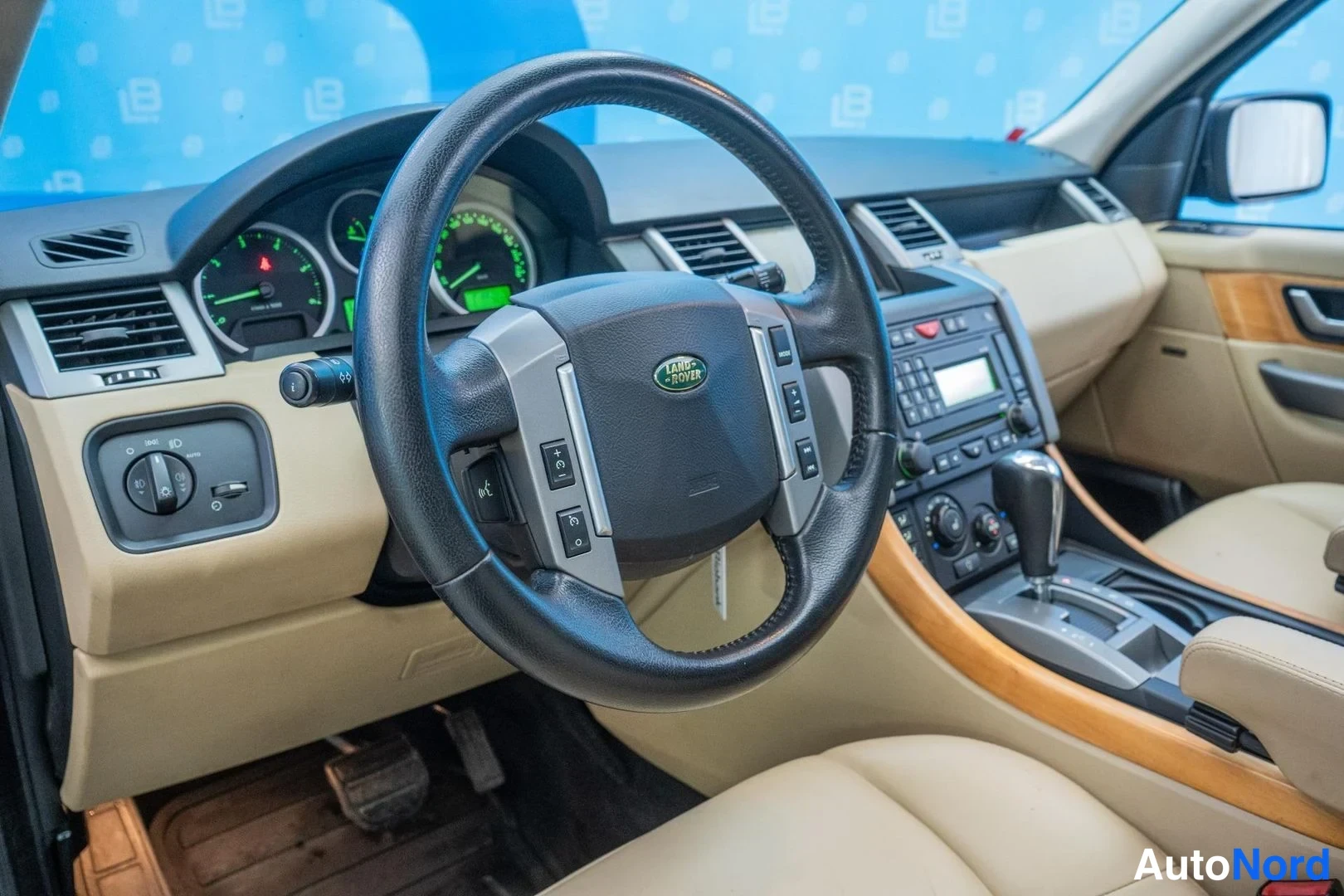 Black Land Rover Range Rover Sport 2008, cockpit, photo 8