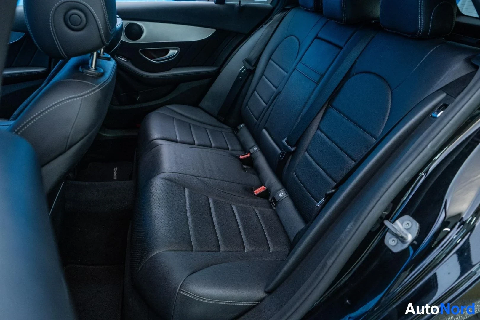Black Mercedes-Benz C 350 e 2018, rear seats, photo 11