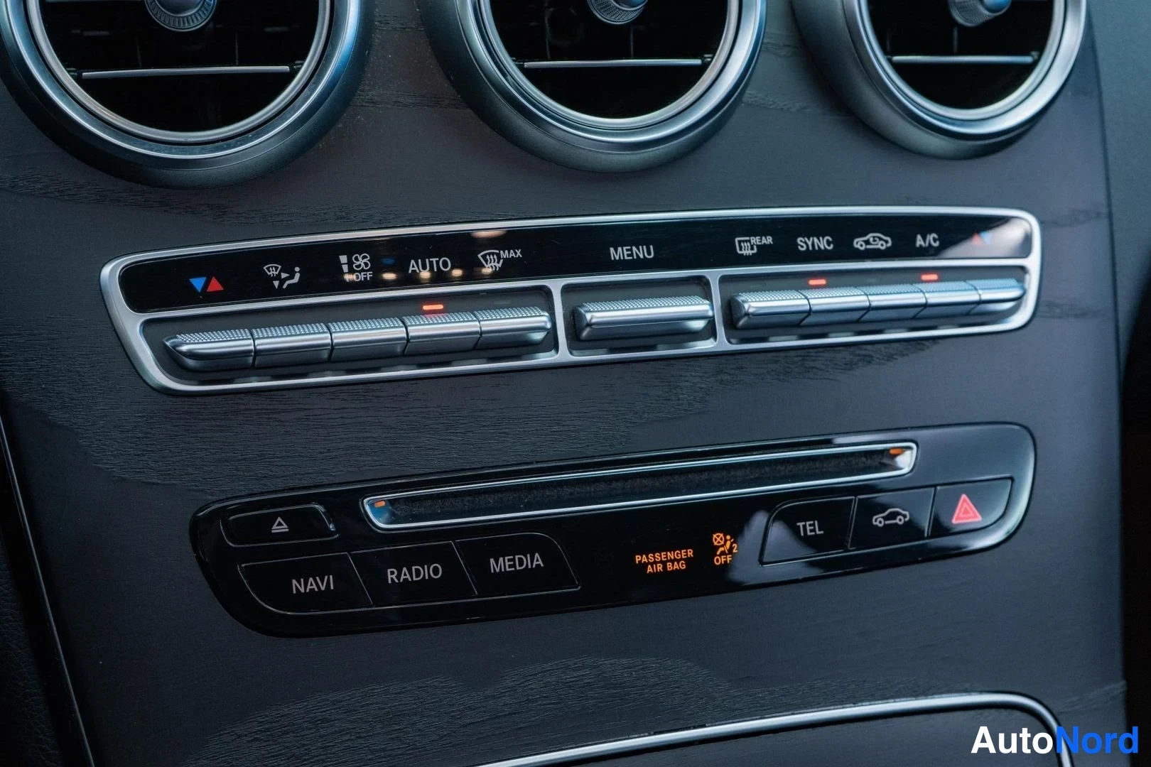 Grey Mercedes-Benz C 220 d 4MATIC 2017, detail, photo 15