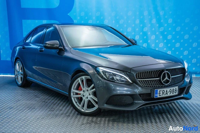Grey Mercedes-Benz C 350 e 2016, front three-quarter, nose to the right, photo 2