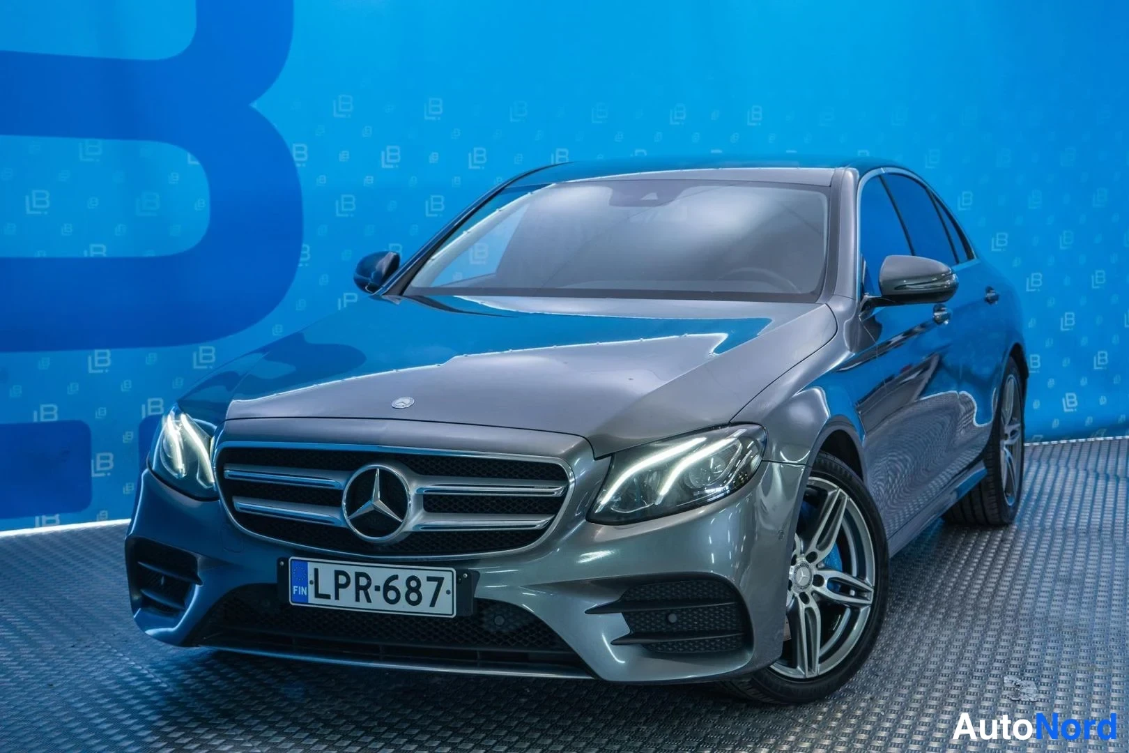 Mercedes-Benz E 350 e Premium Business AMG 2017