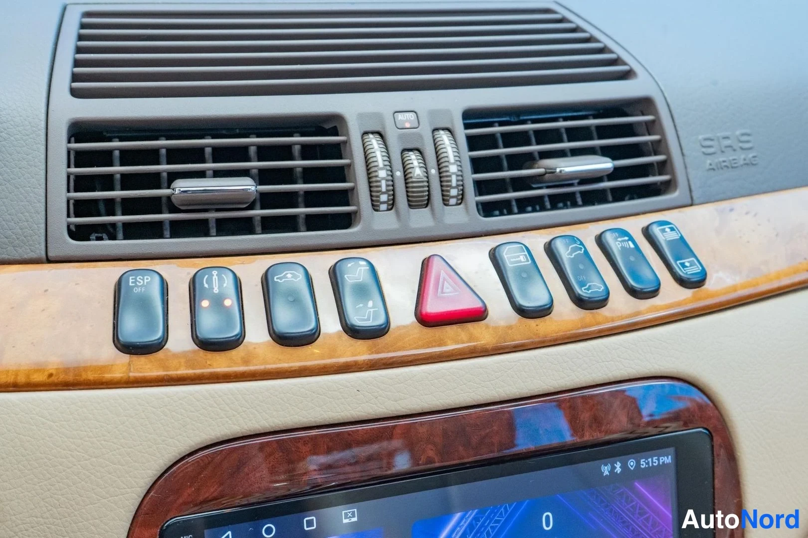 White Mercedes-Benz S 280 2004, detail, photo 17