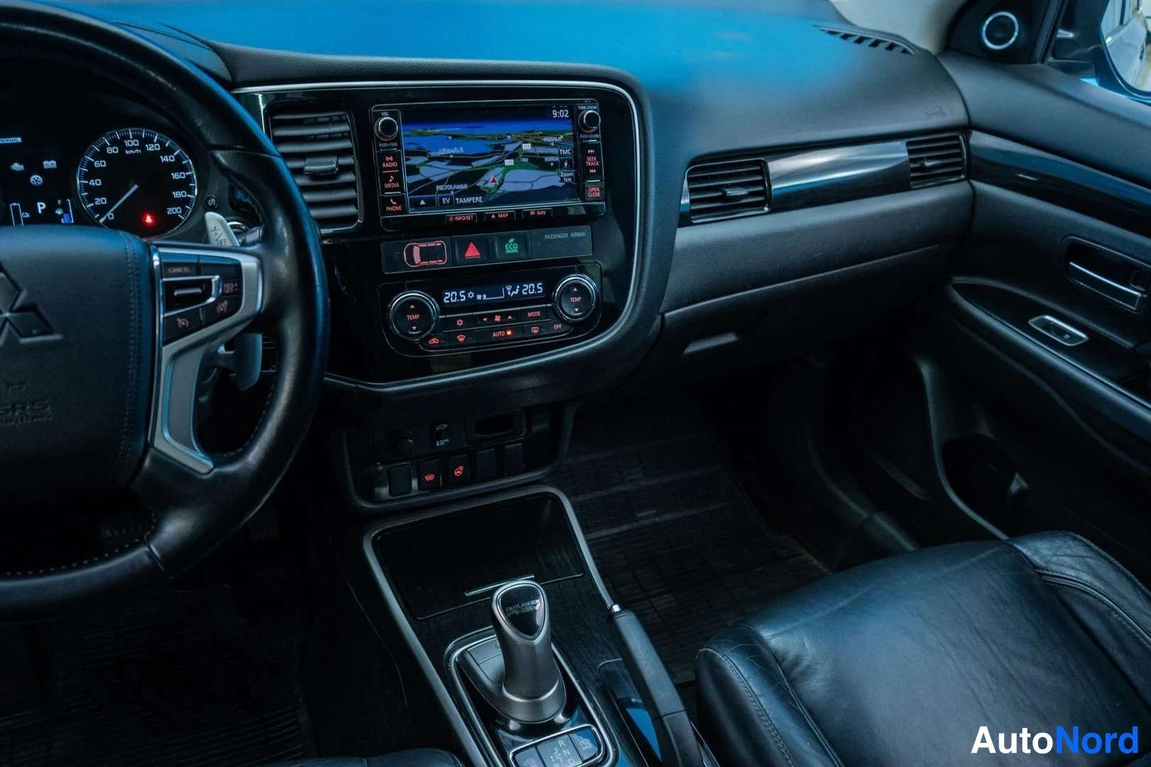 Black Mitsubishi Outlander PHEV 2016, cockpit, photo 10