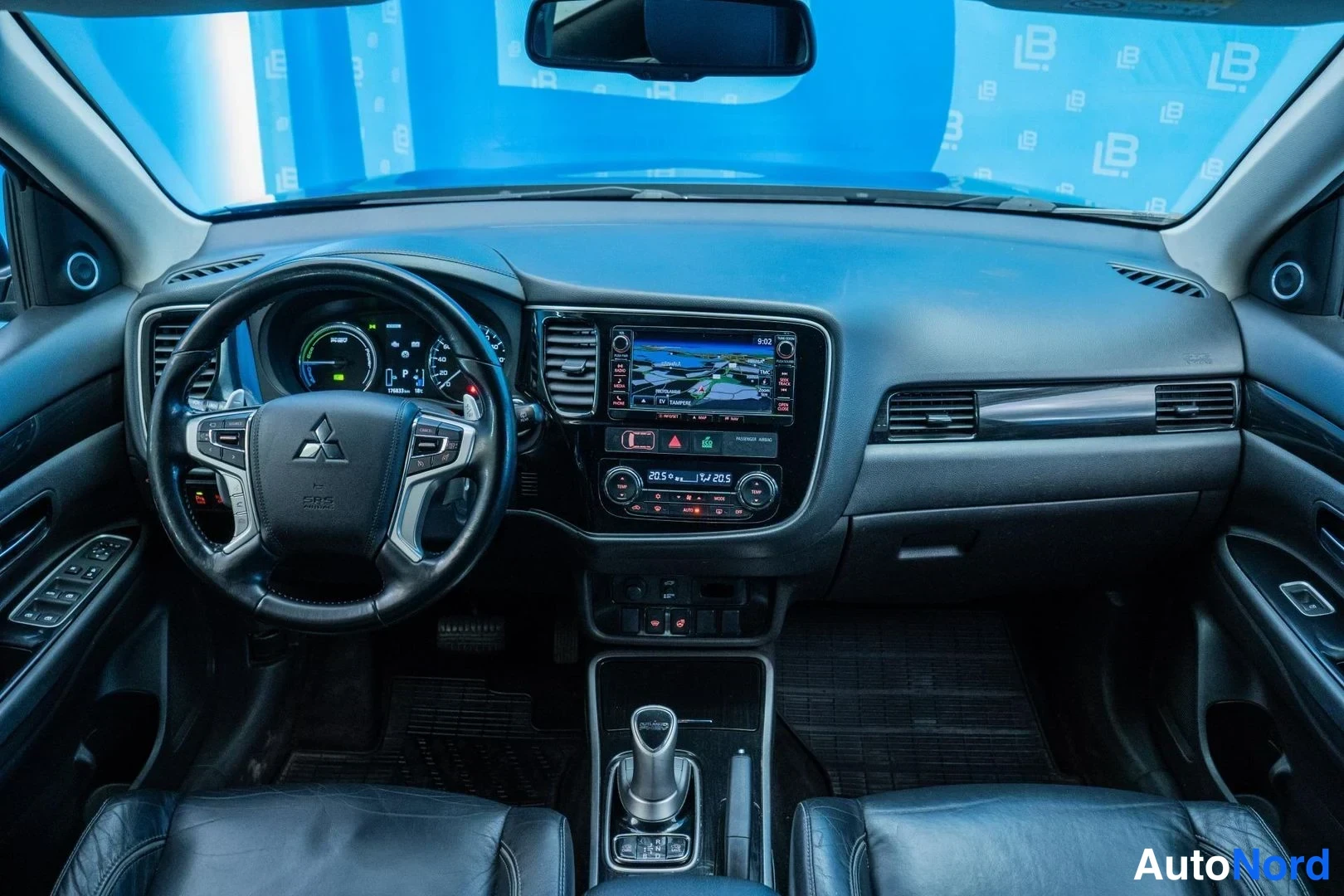 Black Mitsubishi Outlander PHEV 2016, cockpit, photo 8