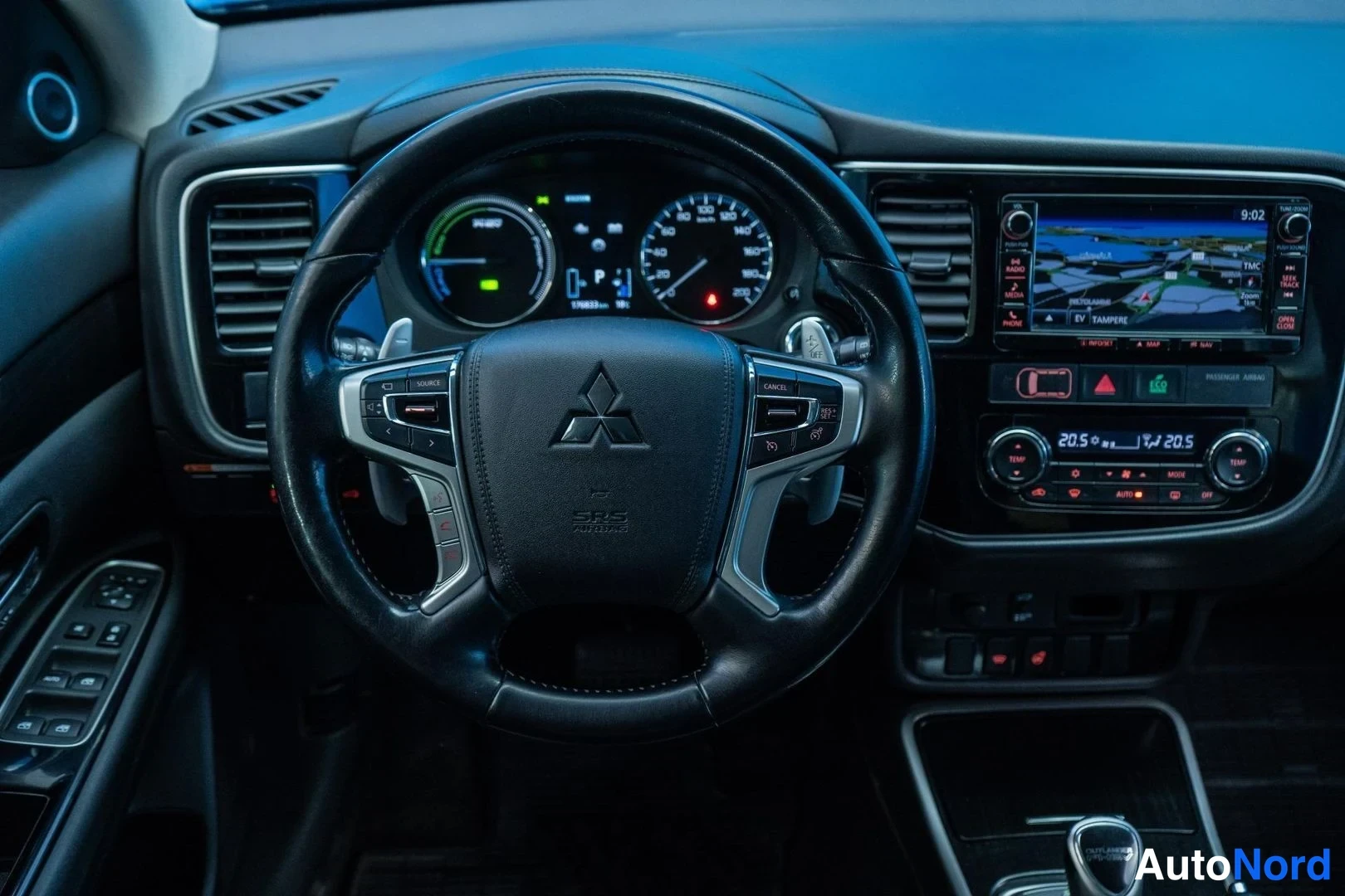 Black Mitsubishi Outlander PHEV 2016, cockpit, photo 9