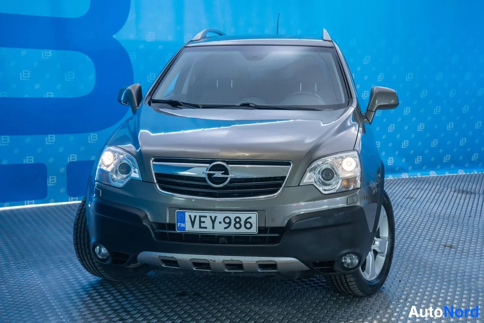 Brown Opel Antara 2007, front, photo 3