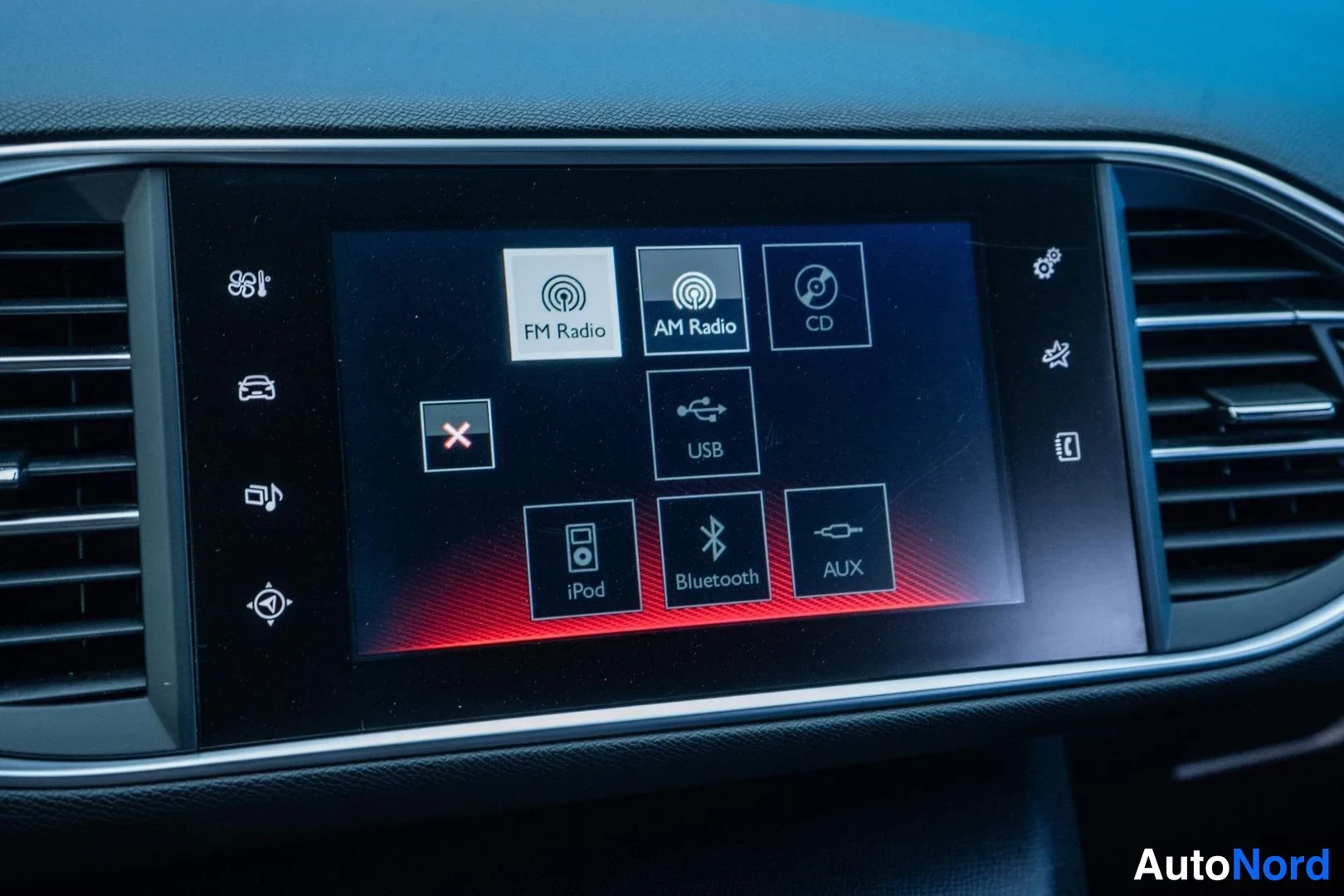 Black Peugeot 308 2016, detail, photo 16