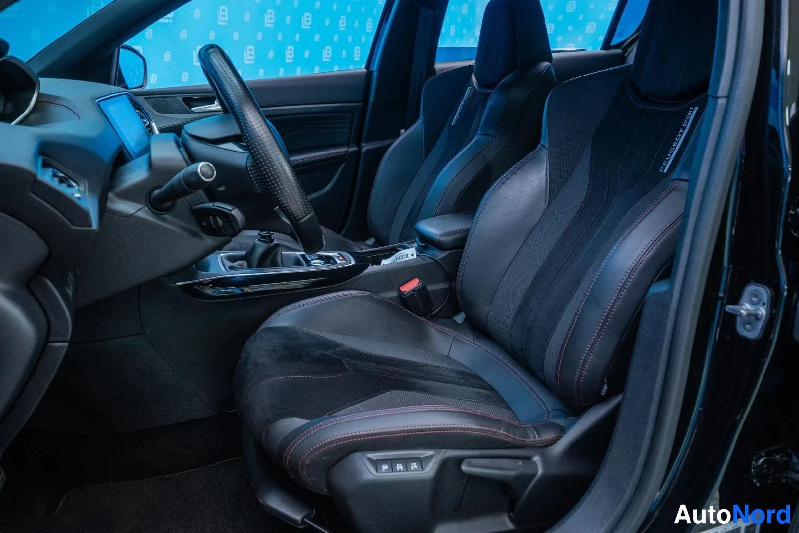 Black Peugeot 308 2016, front seats, photo 10