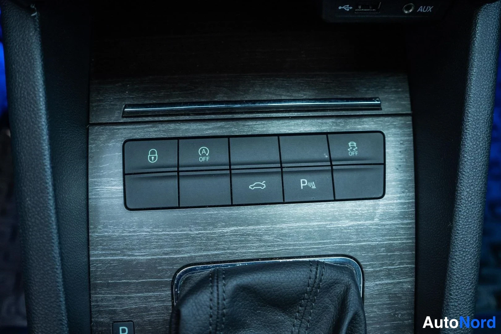White Skoda Octavia 2015, photo 17