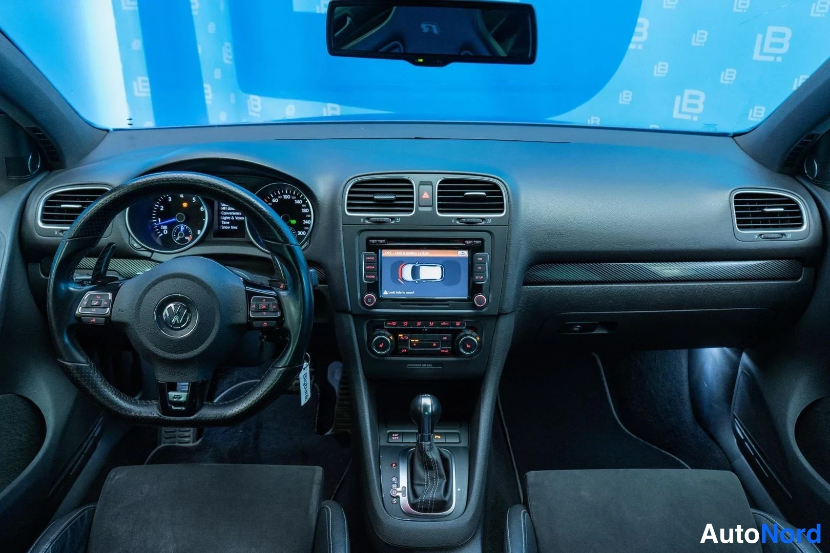 Blue Volkswagen Golf R 2010, cockpit, photo 9