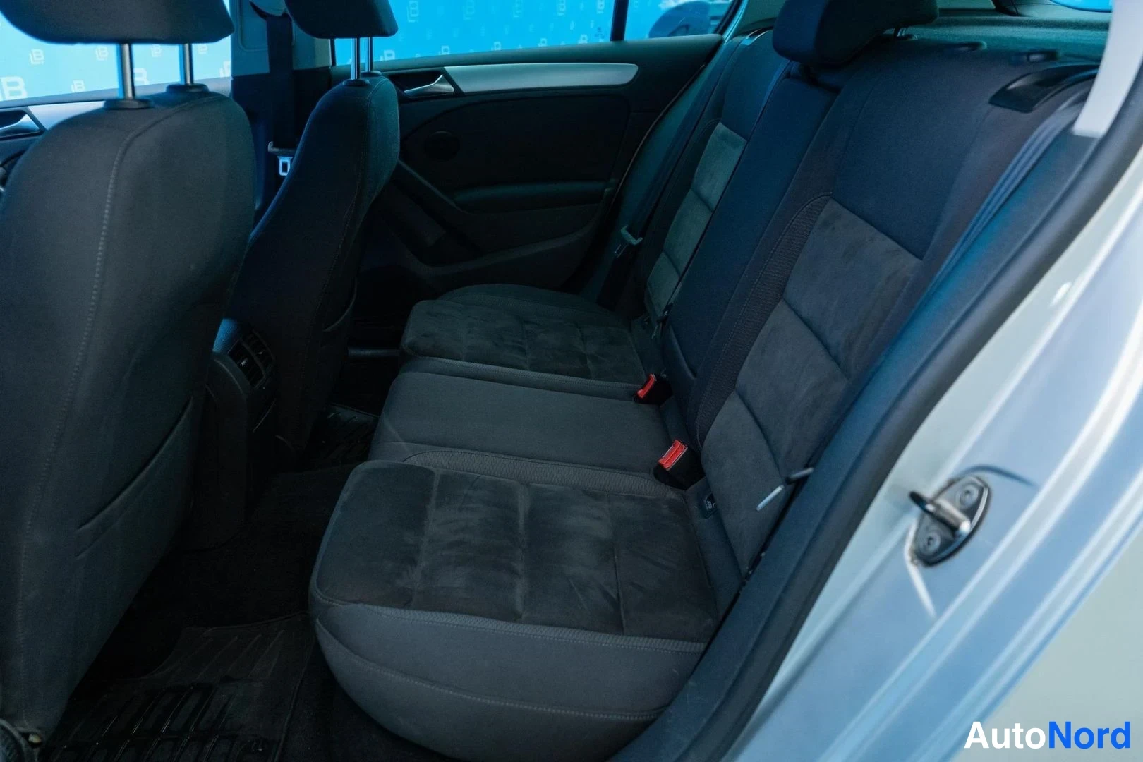 Grey Volkswagen Golf 2012, rear seats, photo 11