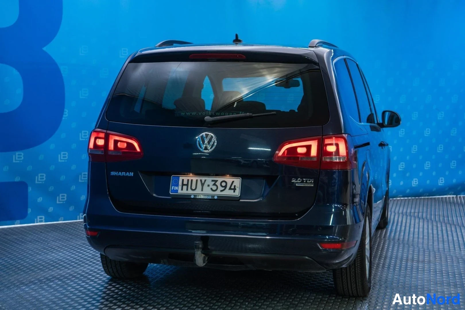 Blue Volkswagen Sharan 2011, rear, photo 6