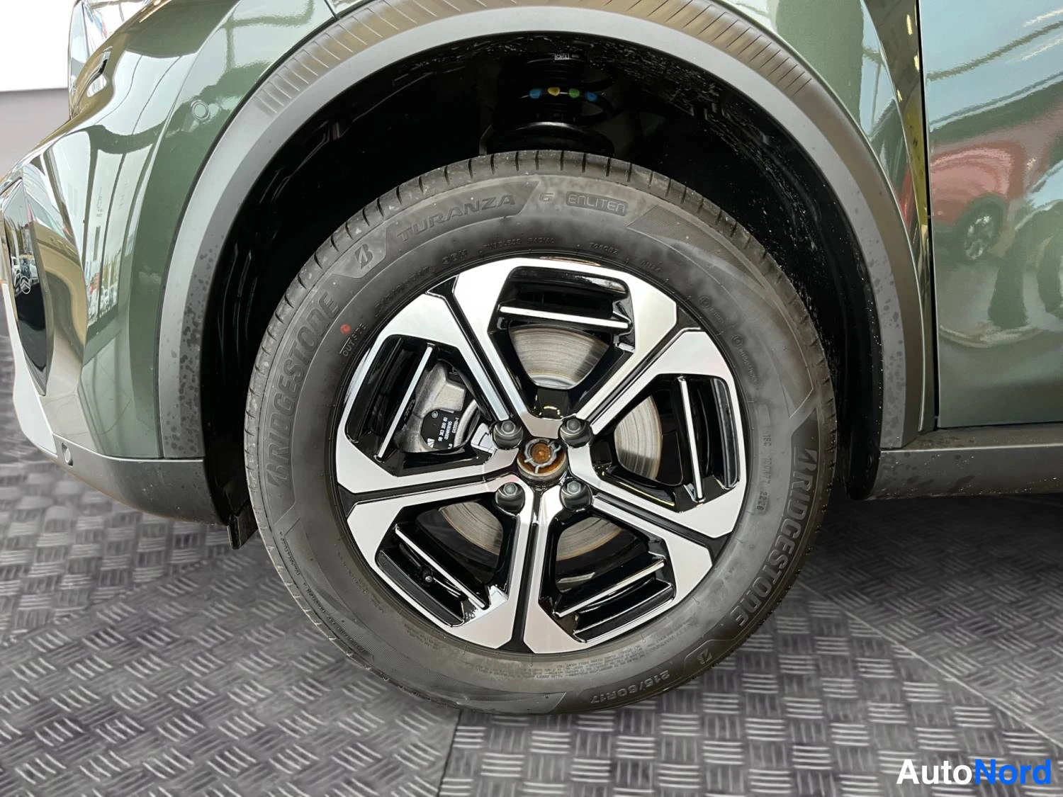 Vihreä Citroen C3 aircross 2026, yksityiskohta, kuva 13