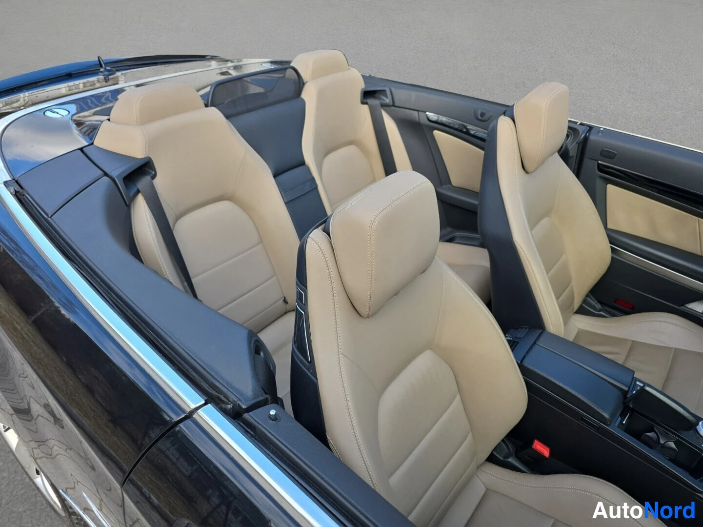 Black Mercedes-Benz E 250 CDI 2012, rear seats, photo 13