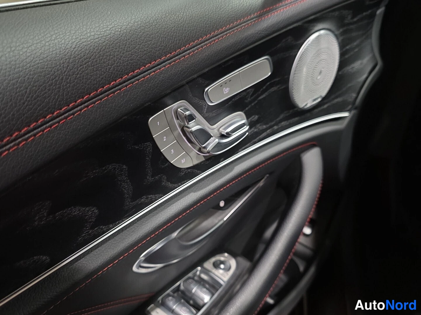 Black Mercedes-Benz E 53 2021, detail, photo 13