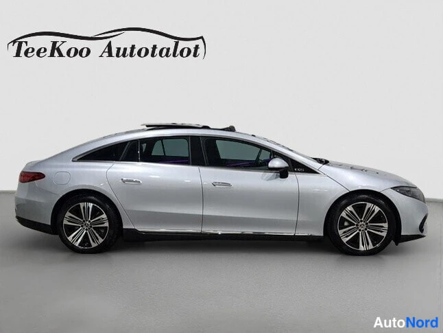 Silver Mercedes-Benz EQS 580 4MATIC 2022, side, photo 9