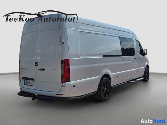 White Mercedes-Benz Sprinter 319 CDI 2023, rear three-quarter, photo 9