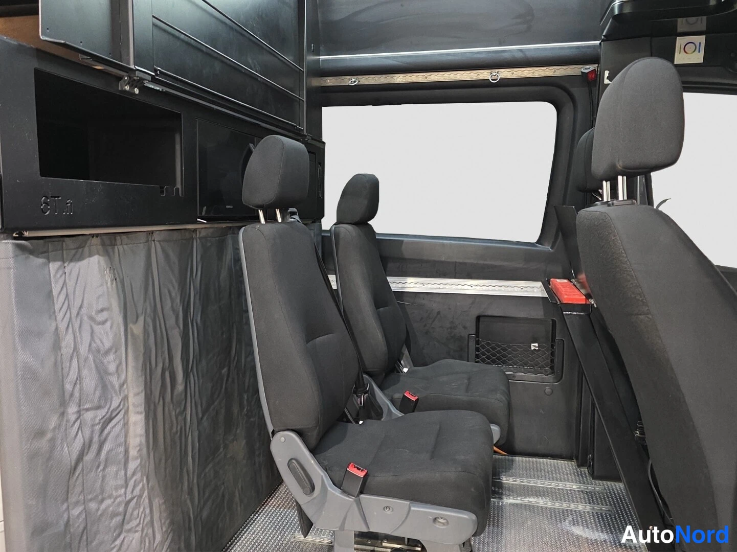 Grey Mercedes-Benz Sprinter 319 CDI 2020, rear seats, photo 11