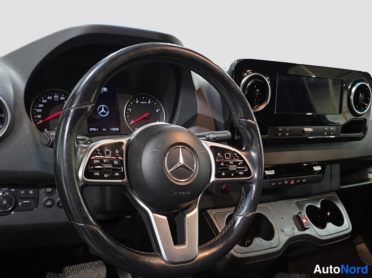 Grey Mercedes-Benz Sprinter 319 CDI 2020, detail, photo 14