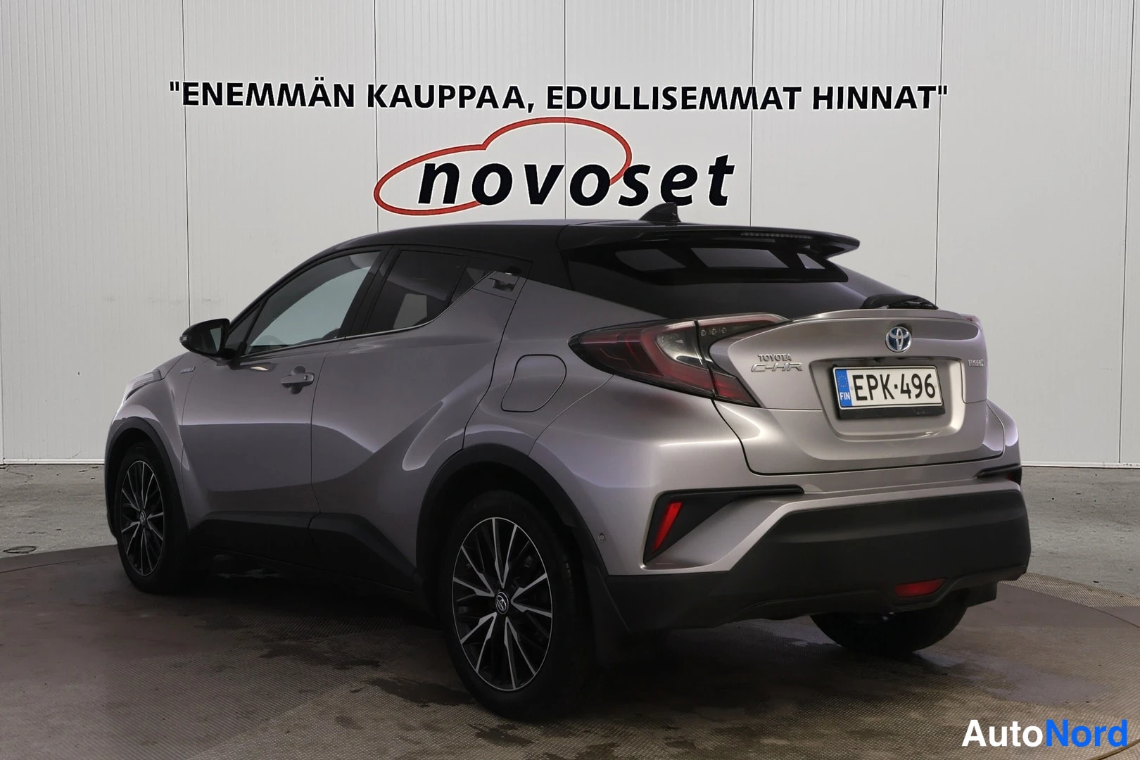 Toyota C-HR 2018, takaviisto, kuva 4