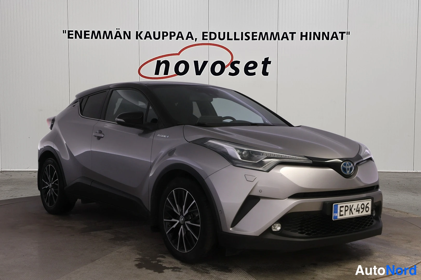 Toyota C-HR 2018, etuviisto, keula oikealle, kuva 2