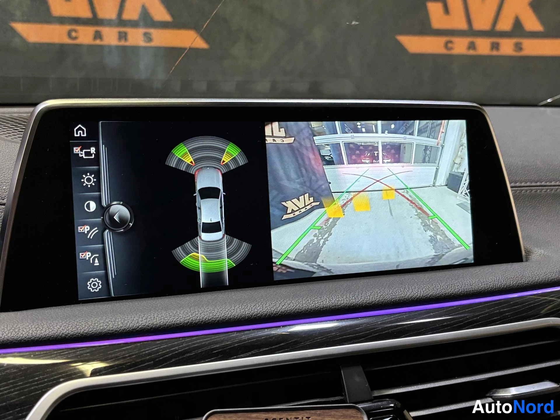 Grey BMW 730d xDrive 2017, detail, photo 14