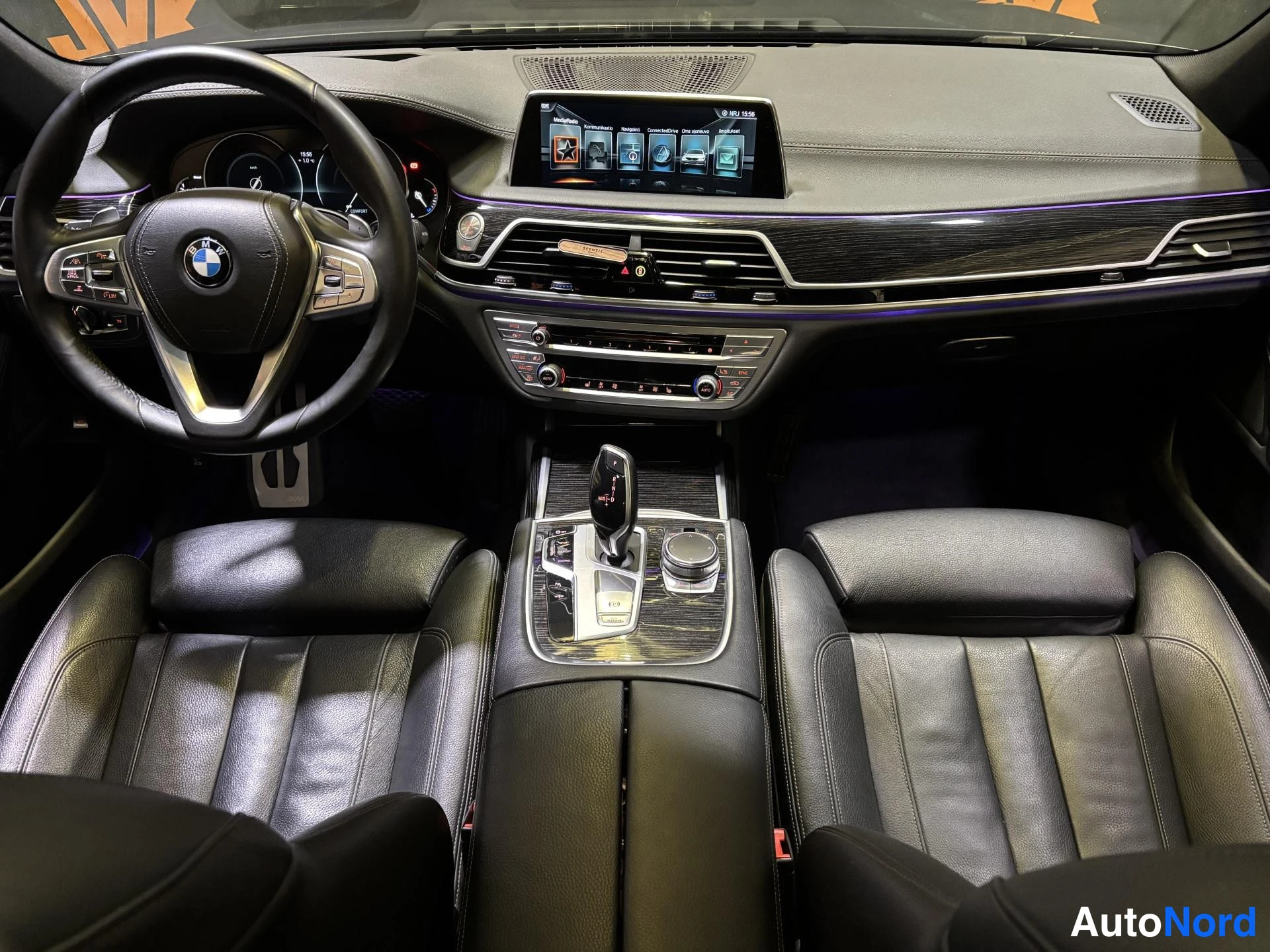 Grey BMW 730d xDrive 2017, cockpit, photo 8