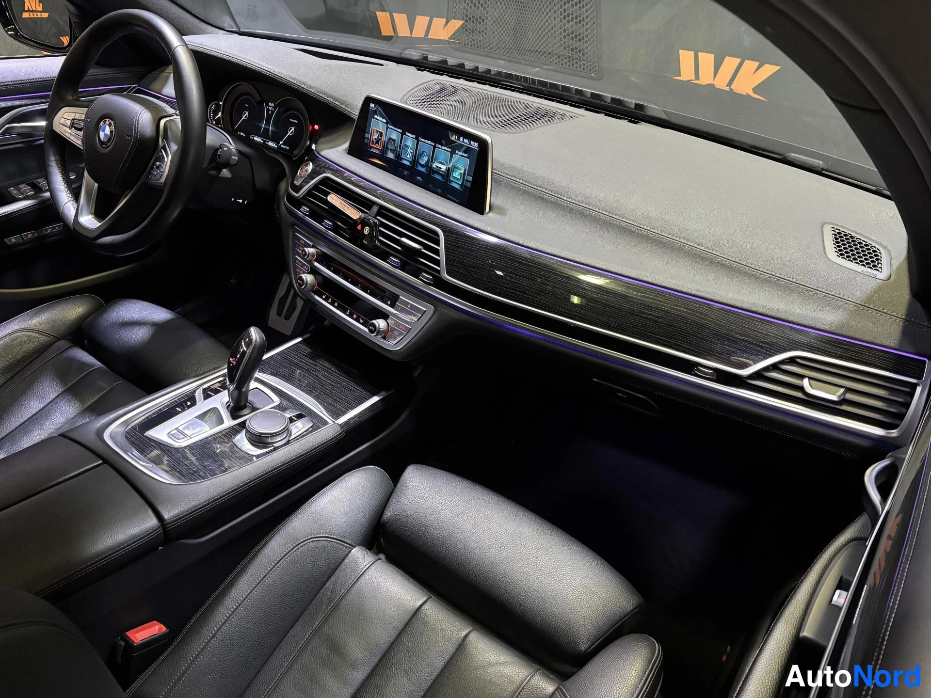 Grey BMW 730d xDrive 2017, cockpit, photo 7