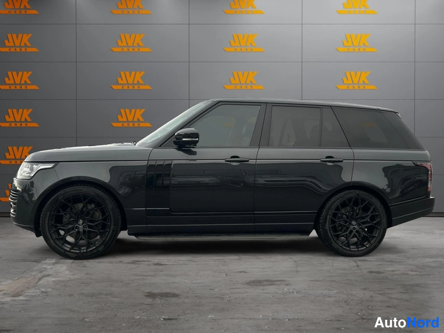 Grey Land Rover Range Rover 2015, side, photo 4