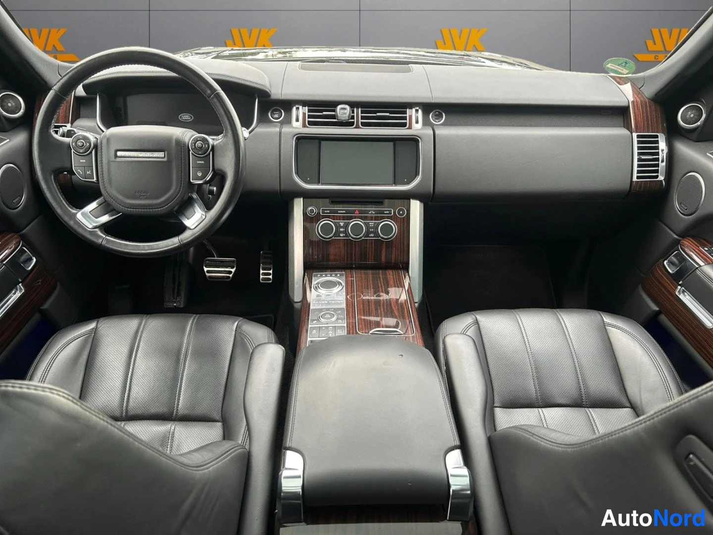 Grey Land Rover Range Rover 2015, cockpit, photo 10