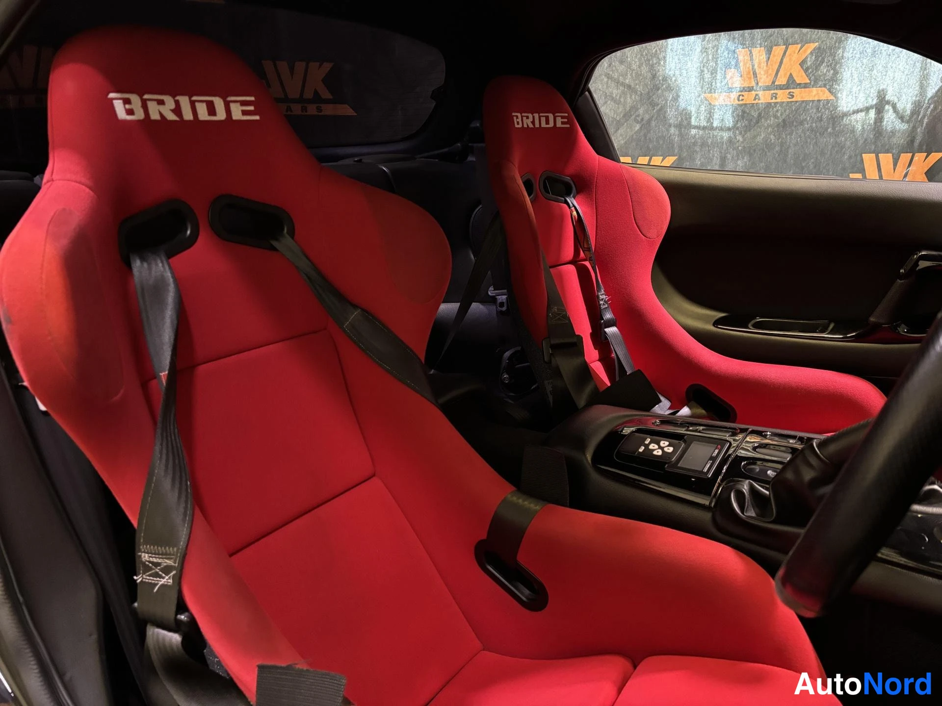 Black Mazda RX-7 1992, front seats, photo 10