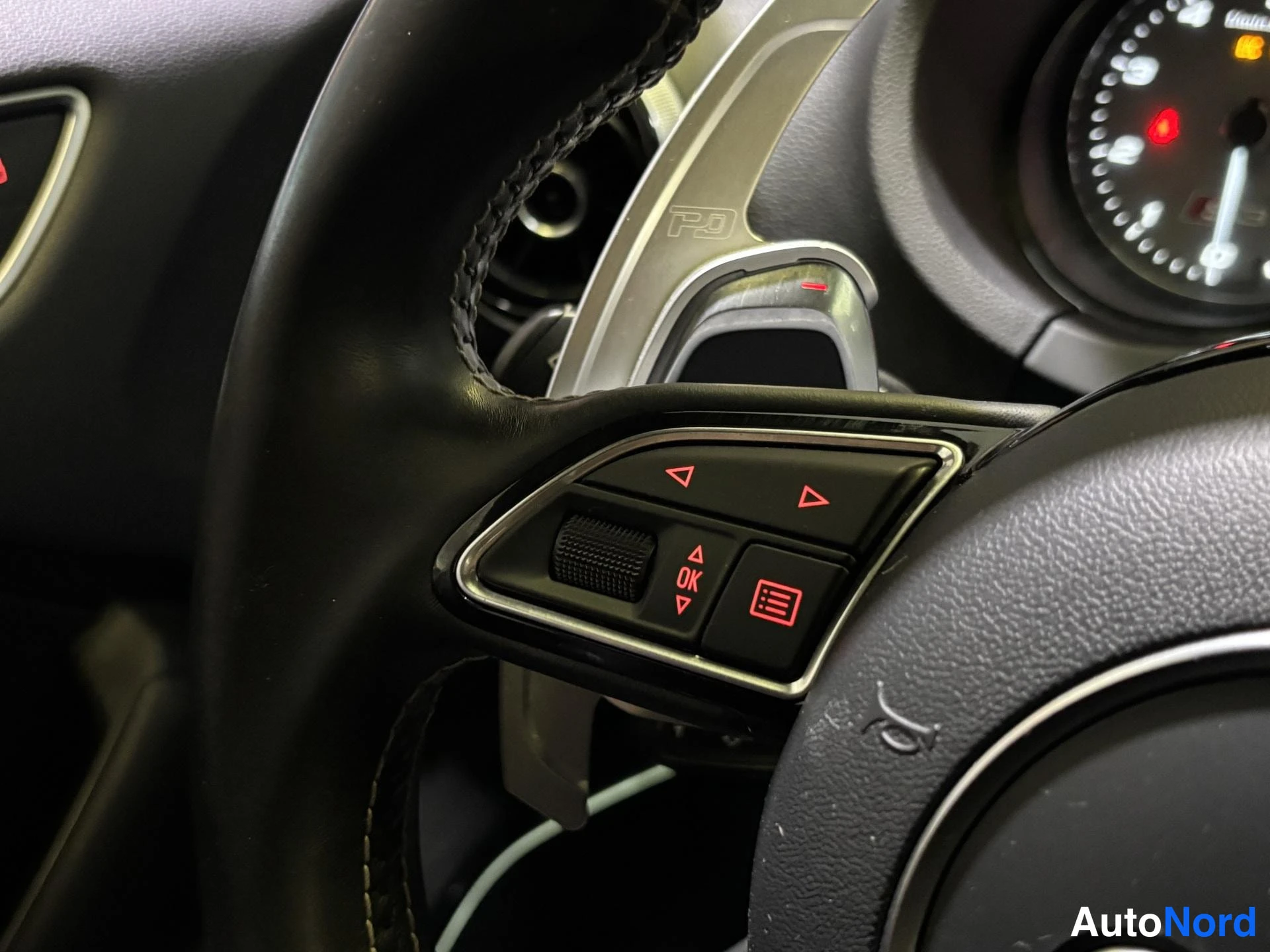 White Audi S3 2014, detail, photo 12
