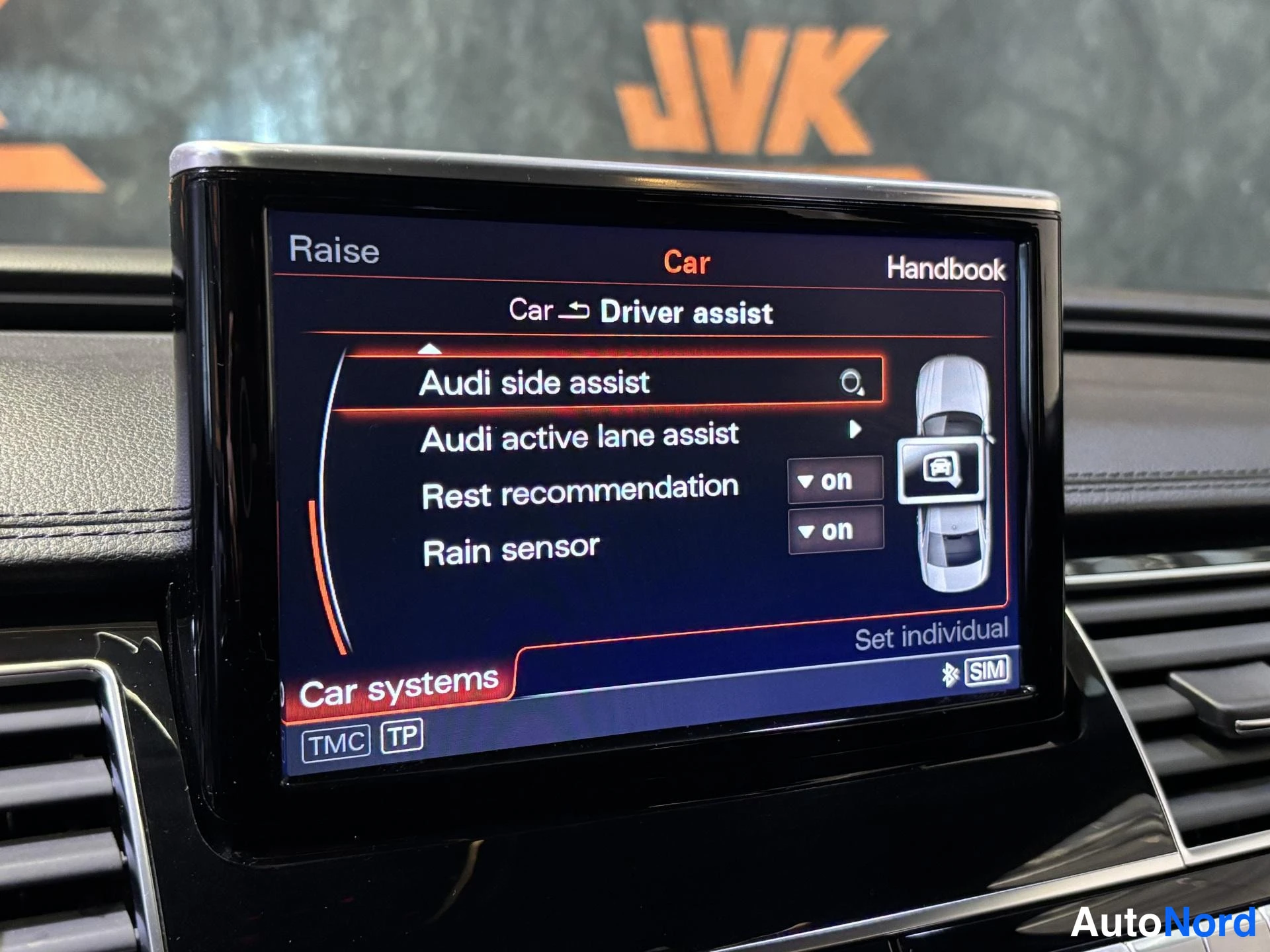 Black Audi A8 2015, detail, photo 27